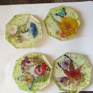 Resin coasters
